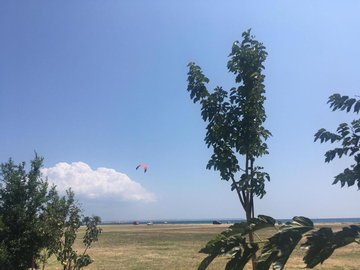 See To Sea Apartments Paralia Dionysiou Exterior photo