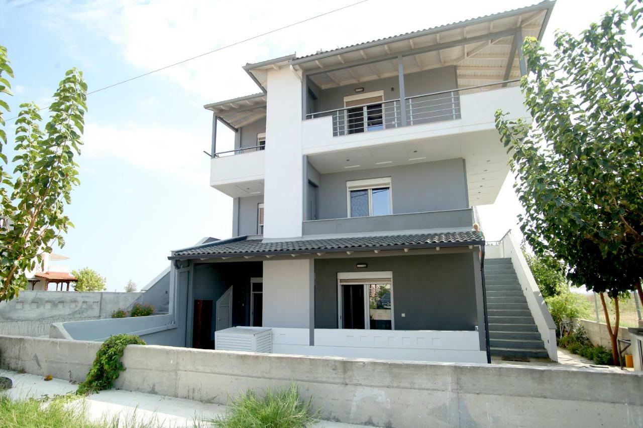 See To Sea Apartments Paralia Dionysiou Exterior photo