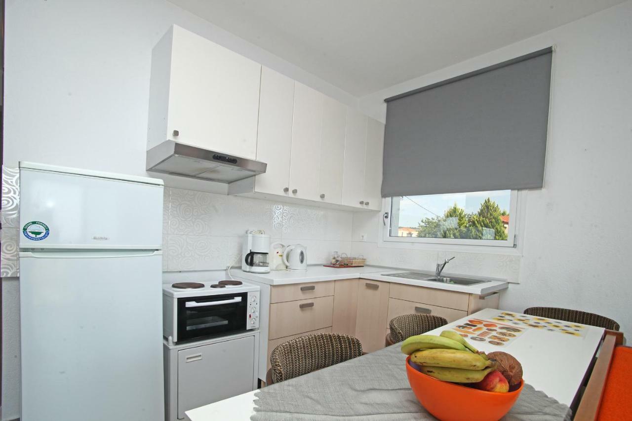 See To Sea Apartments Paralia Dionysiou Exterior photo